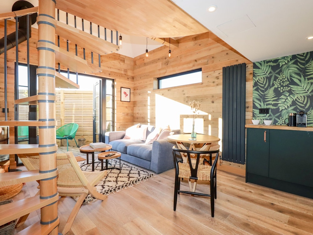 Little Beach Cabin