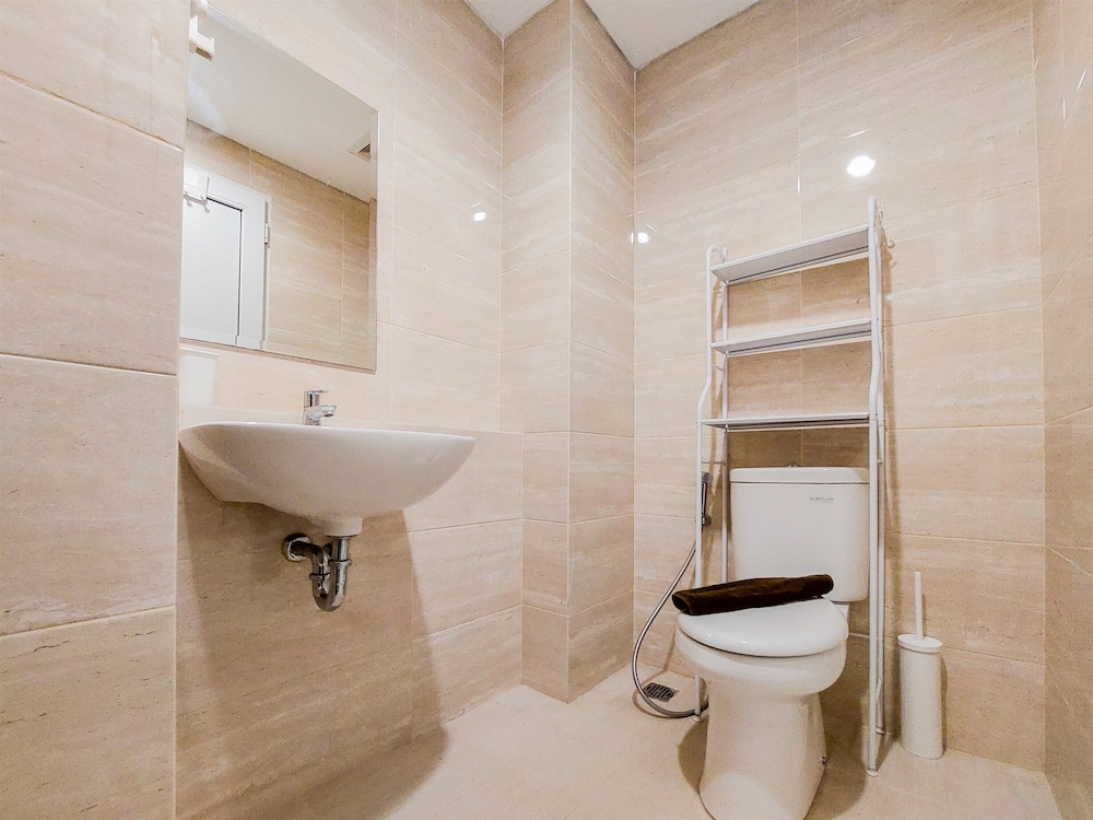 Nice and Elegant 2BR at Springwood Residence Tangerang Apartment