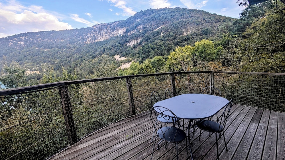 Cabanes et Lodges du Belvedere