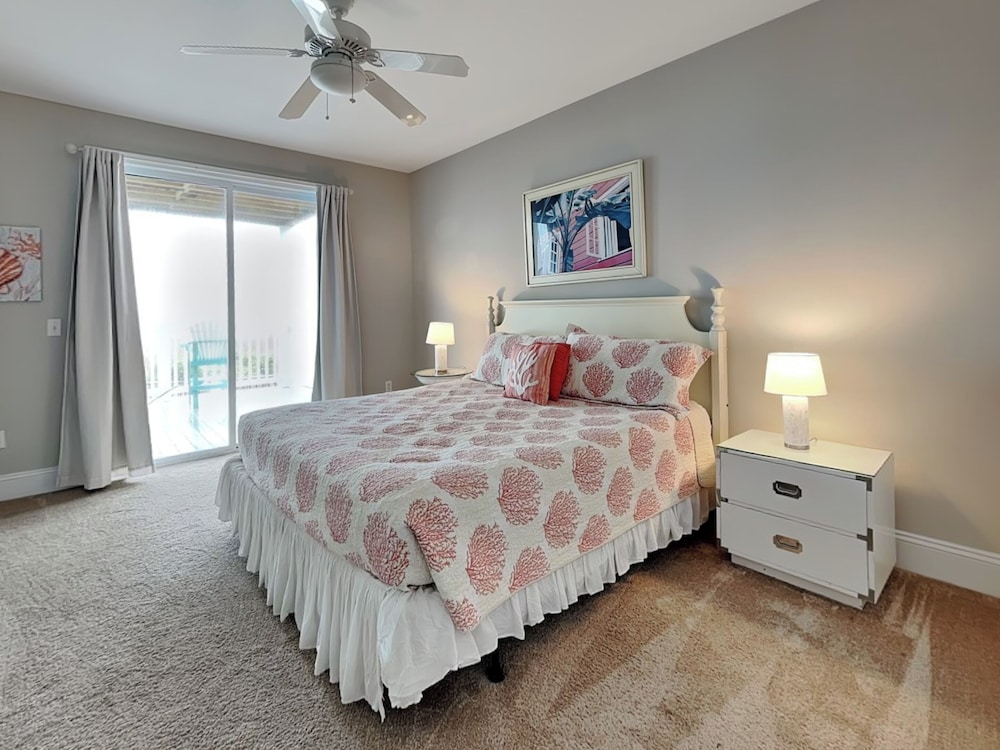 Eagles' Landing by Topsail Realty