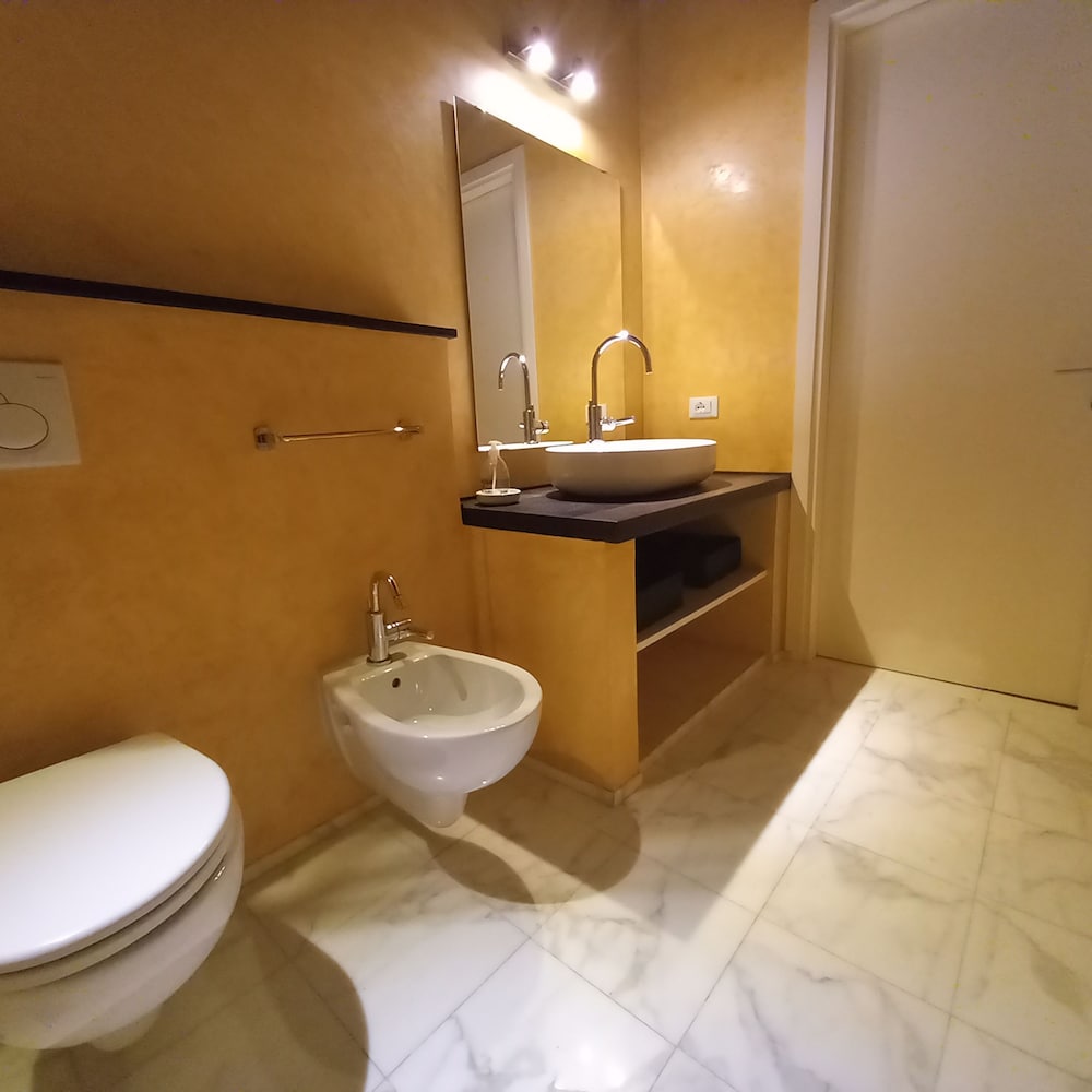 Pepi 64 in Firenze With 2 Bedrooms and 1 Bathrooms