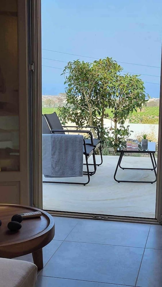 MAEVA Santorini Suites