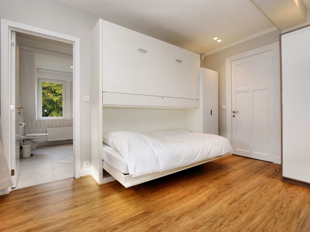 Opulent Holiday Home in Spa with Sauna, Hot Tub, Playroom view 3