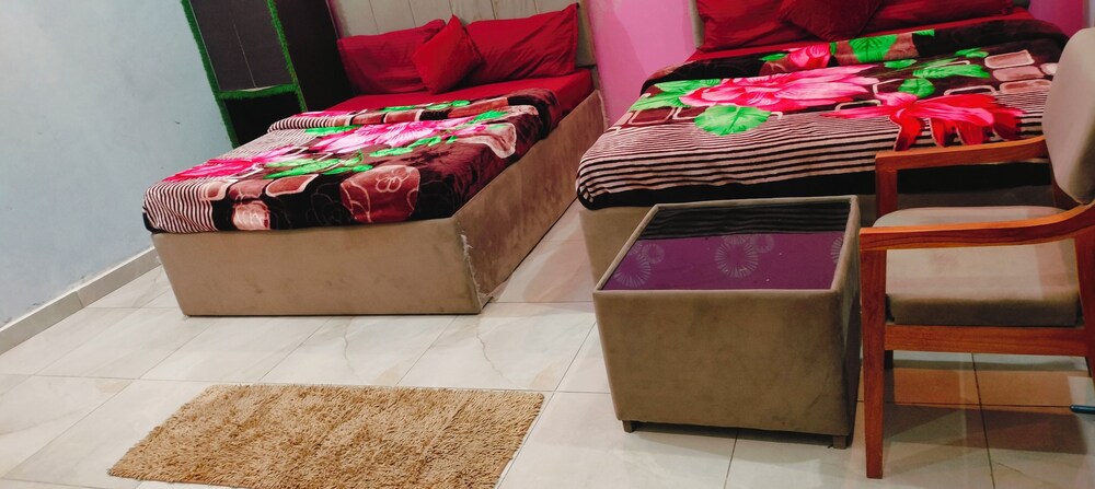 Hotel ORS Guest House Ayodhya