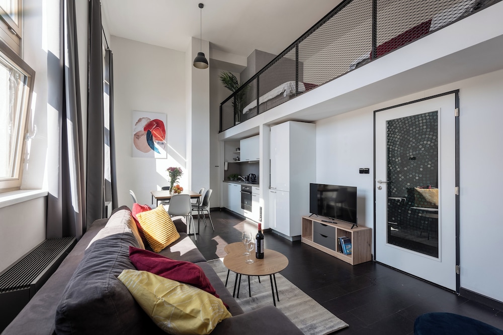 Apart loft hotel in Karlin