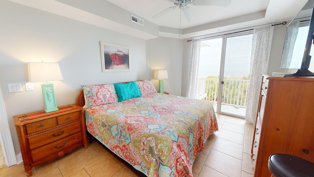 Beach House 2 by Tybee Vacation Rentals