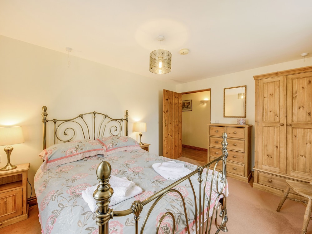 Lark's Rise Cottage
