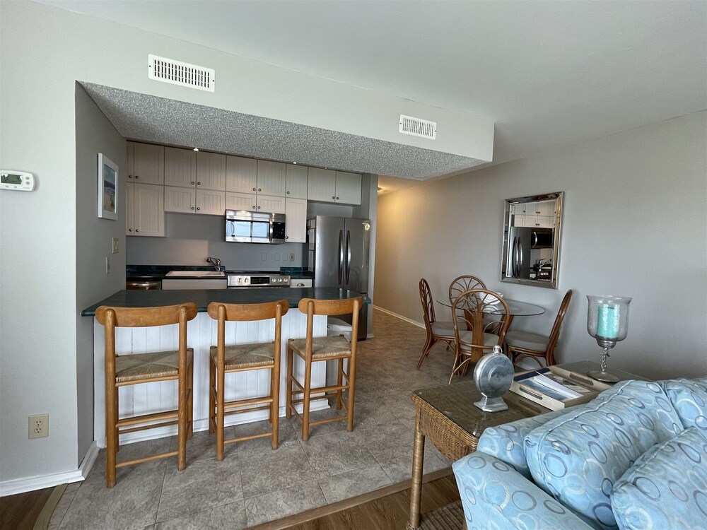 Sw 7 Sail Inn 1 Bedroom Condo by RedAwning