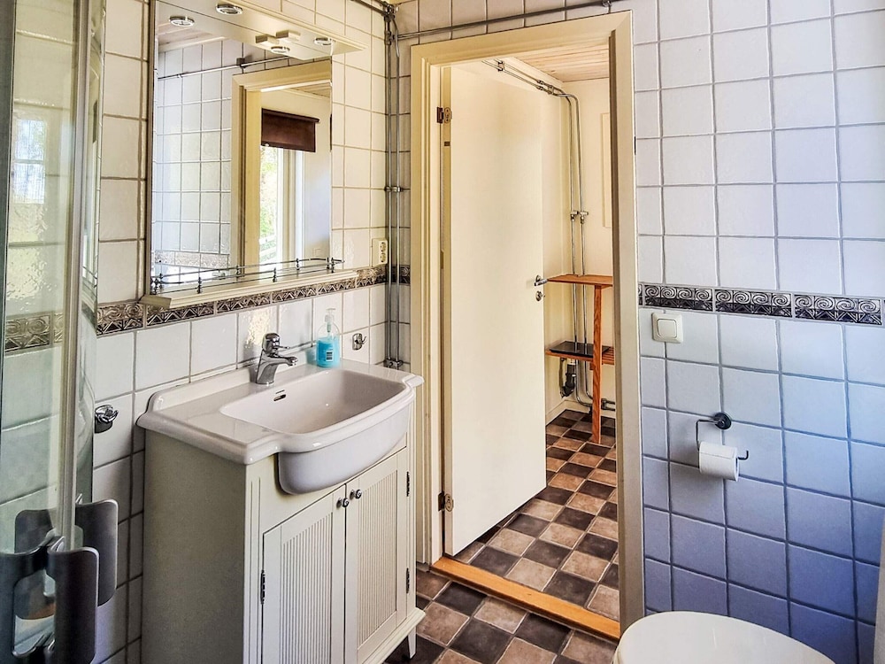 4 Person Holiday Home in Klintehamn