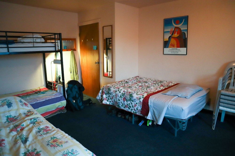 Ashland Vacations - Ashland Commons Hostel - Property Image 42