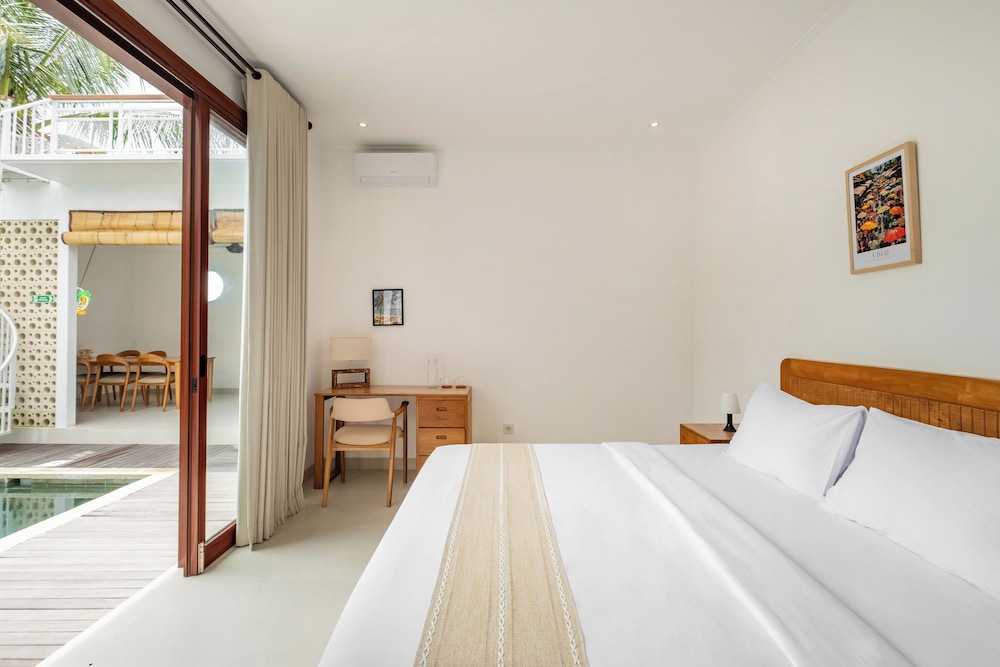 Serene Tropical 2BR Villa in Nyanyi with Private Pool