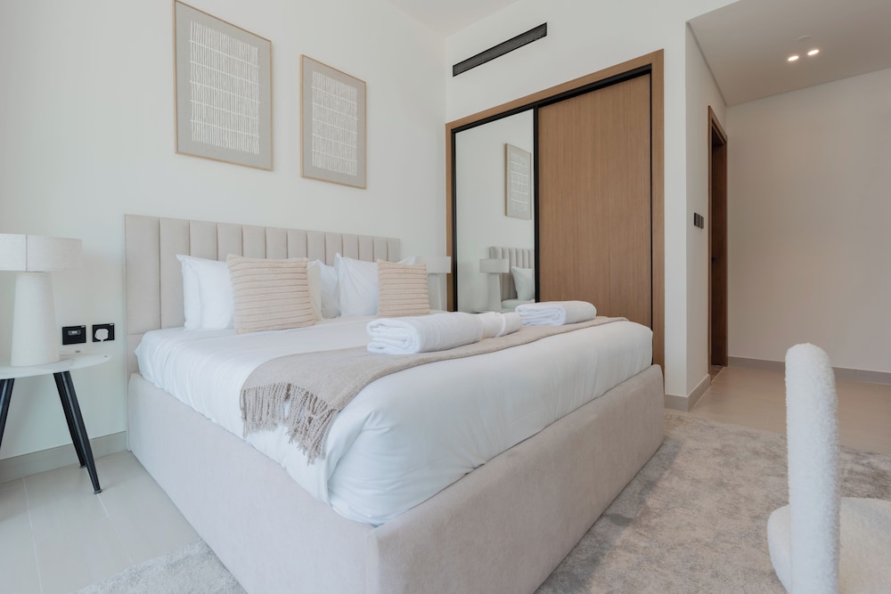 Binghatti Amber Residences- JVC