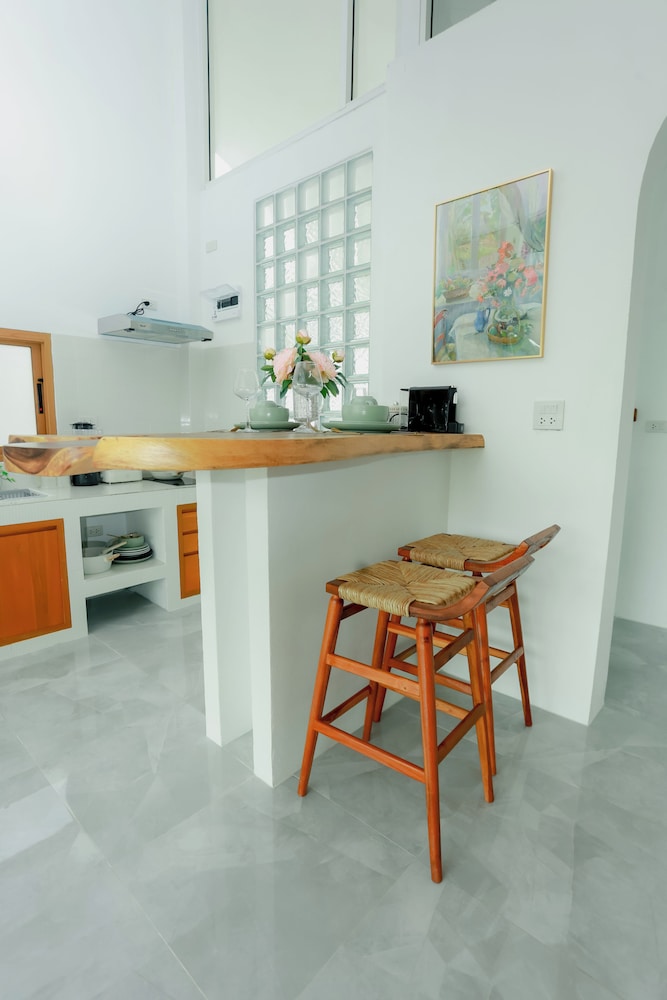 Rock & Lune Boutique Villas