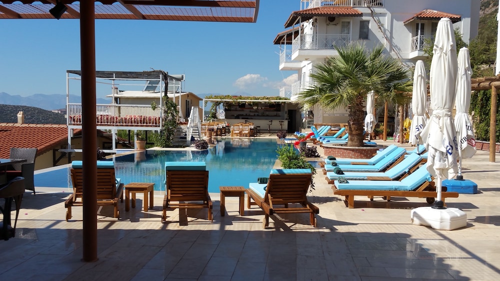 Paradise Kalkan Villalari