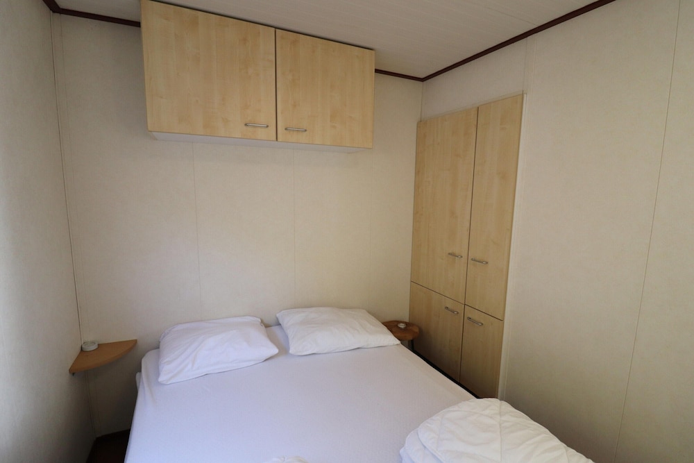 Chalet in Friesland Near Wadden Sea