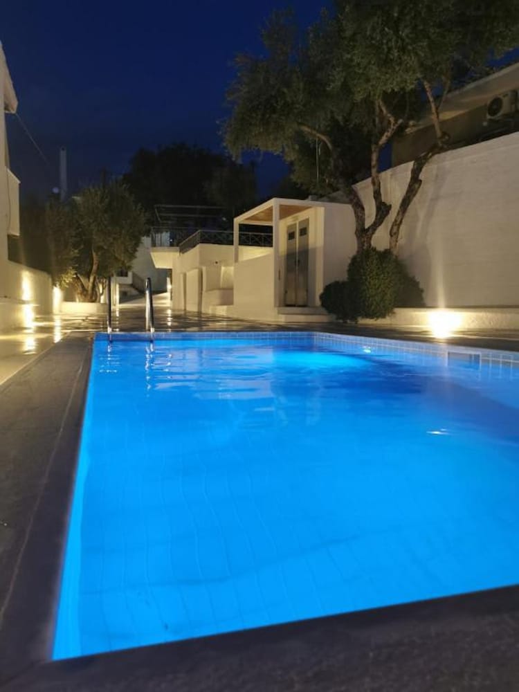 Seafront Pouletis Family Sunset Gem With Pool