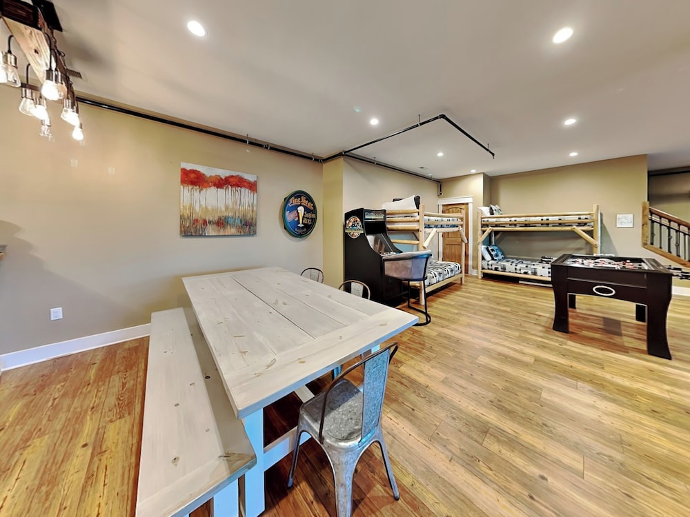 5 Solas Lodge by Jackson Mountain Rentals