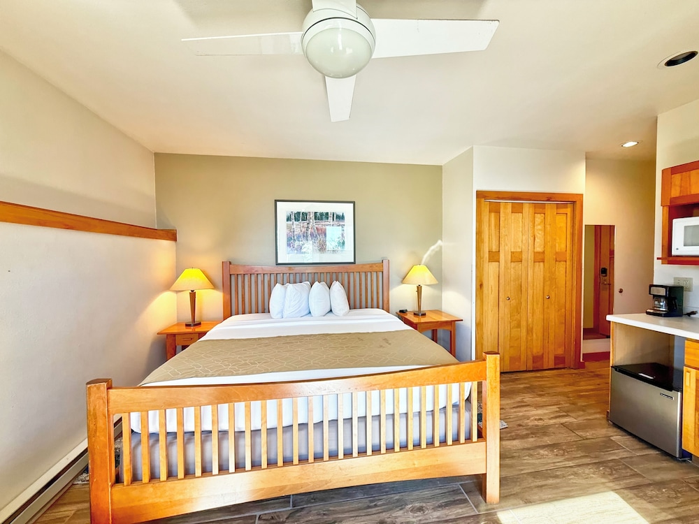 Poplar River Condos