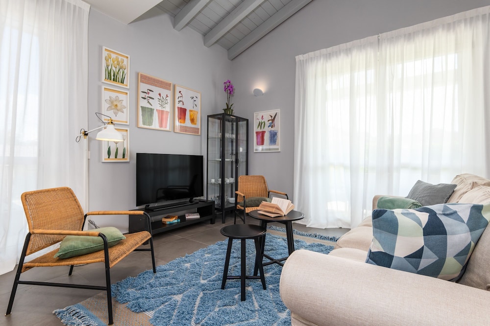 Green Lodge - Villa Tortora