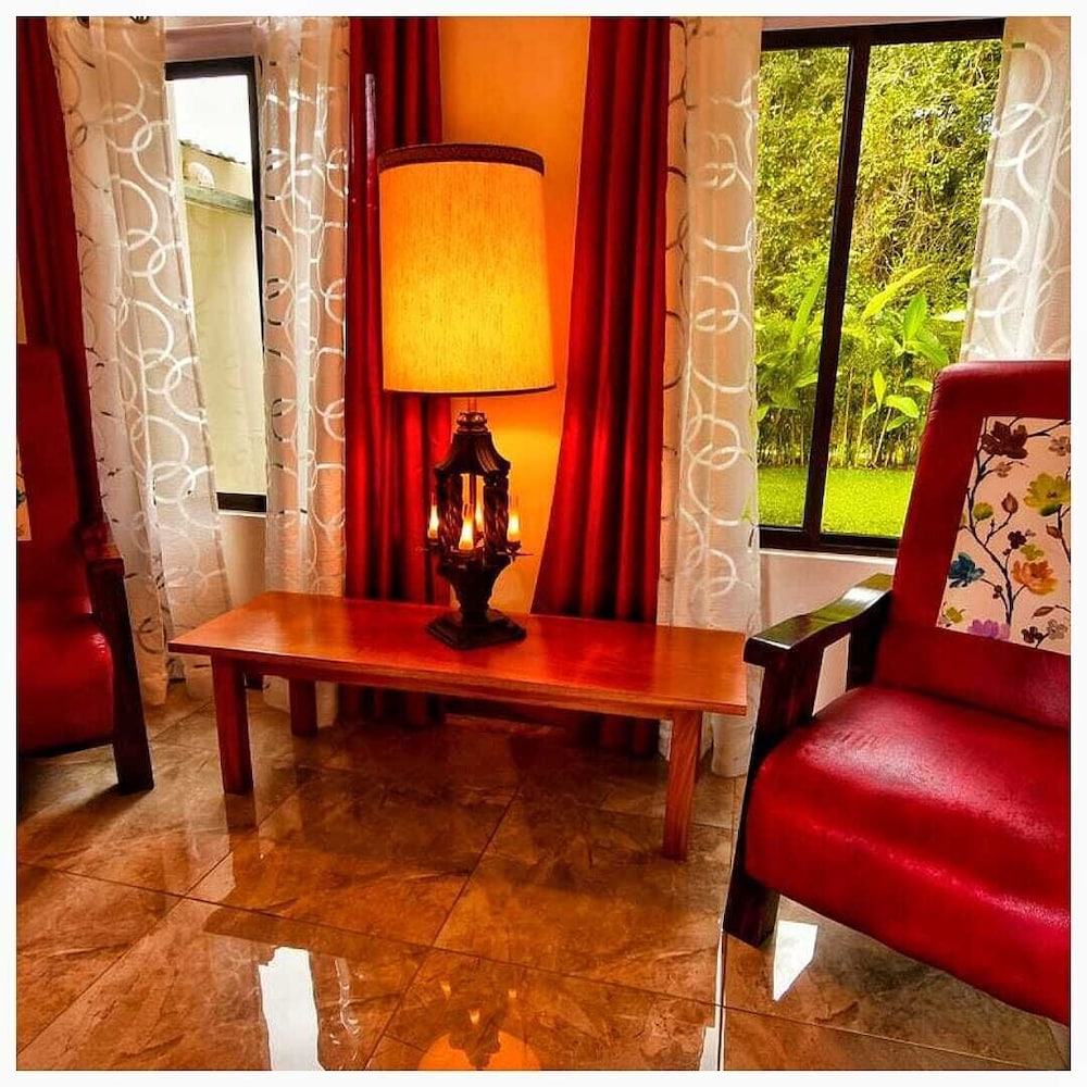 Monteverde Cloud Forest Vacations - Casa Batsu Charming BnB - Property Image 7