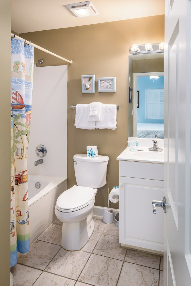 Pelican Isle 602 by Brooks and Shorey Resorts