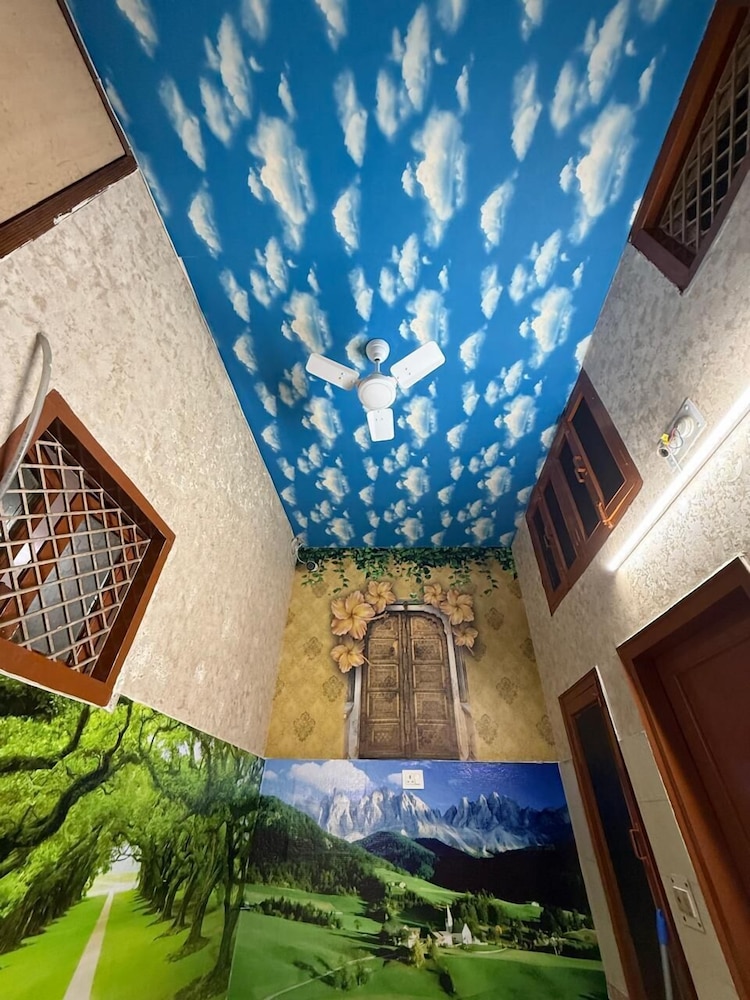 SHRI SHYAM KASHI STAY VARANASI