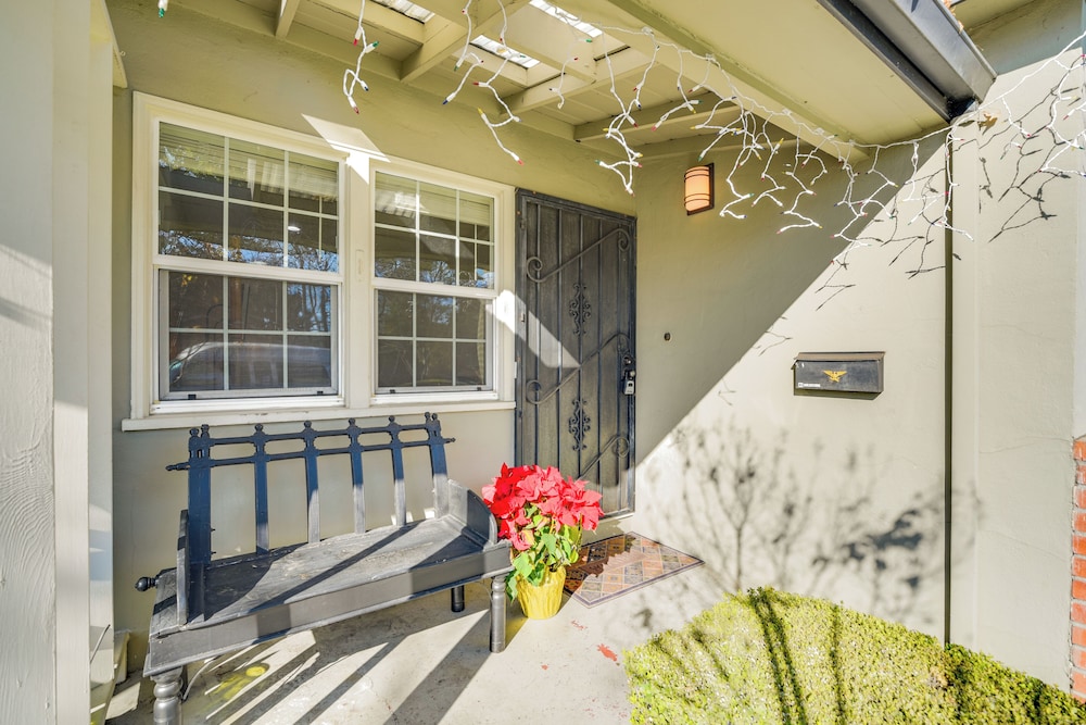 4 Mi to Dtwn San Jose: Sleek & Modern Duplex!