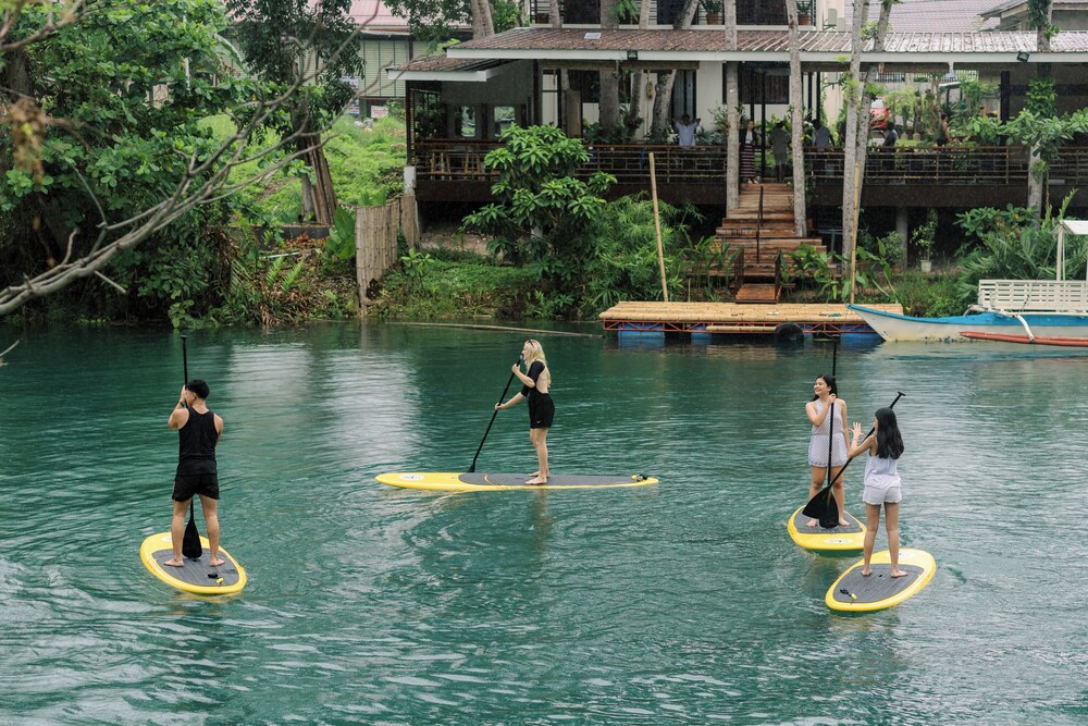 LOBOC RIVERSIDE INN and RESTAURANT