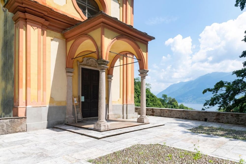 Palazzo Sacro Monte 1 Brissago Experience