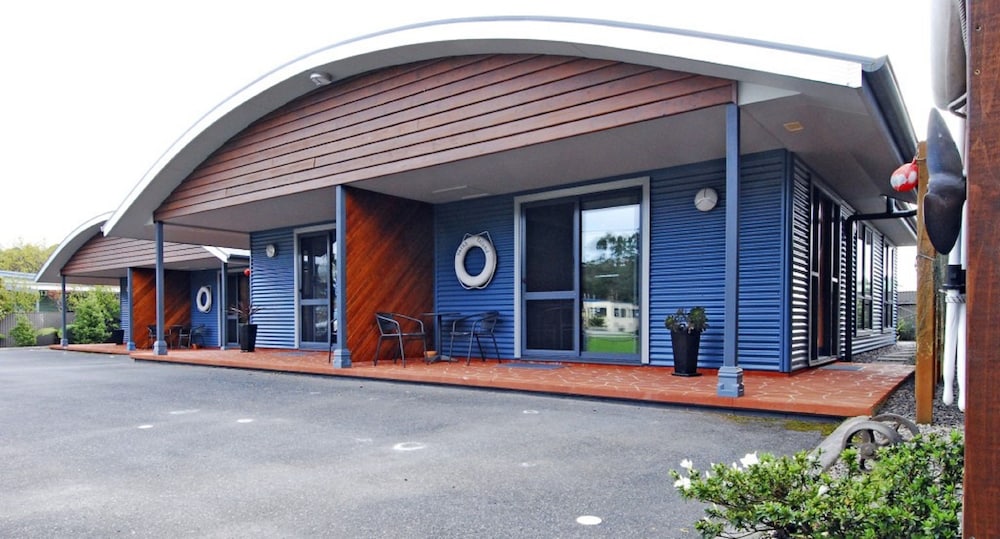 Strahan Bungalows