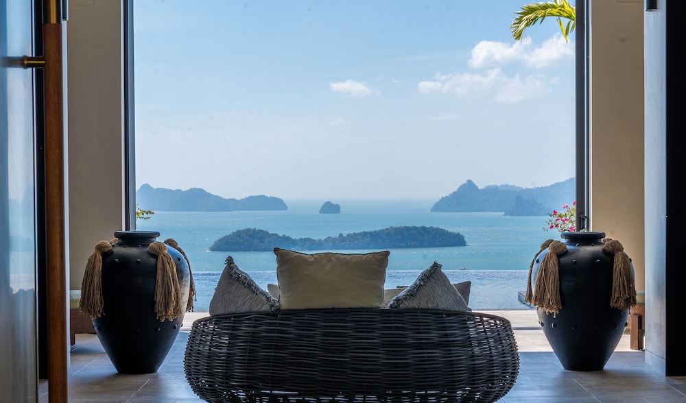 Villa Vista - Ultra-Luxury Private Villa