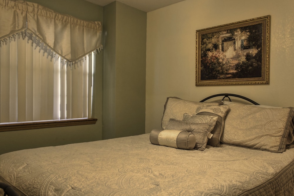 Branson Condo Resorts Silver Dollar City