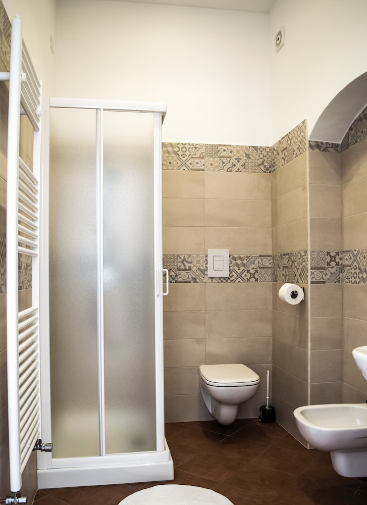 Photo 34