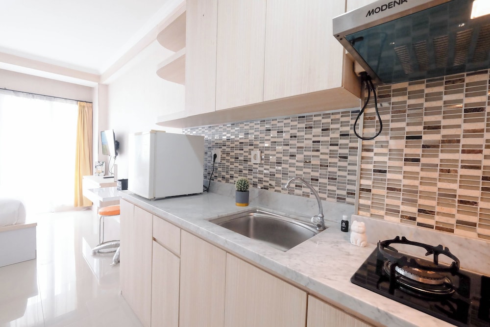 Strategic Studio Apartment Signature Park Grande Near Ciliwung Lrt Station