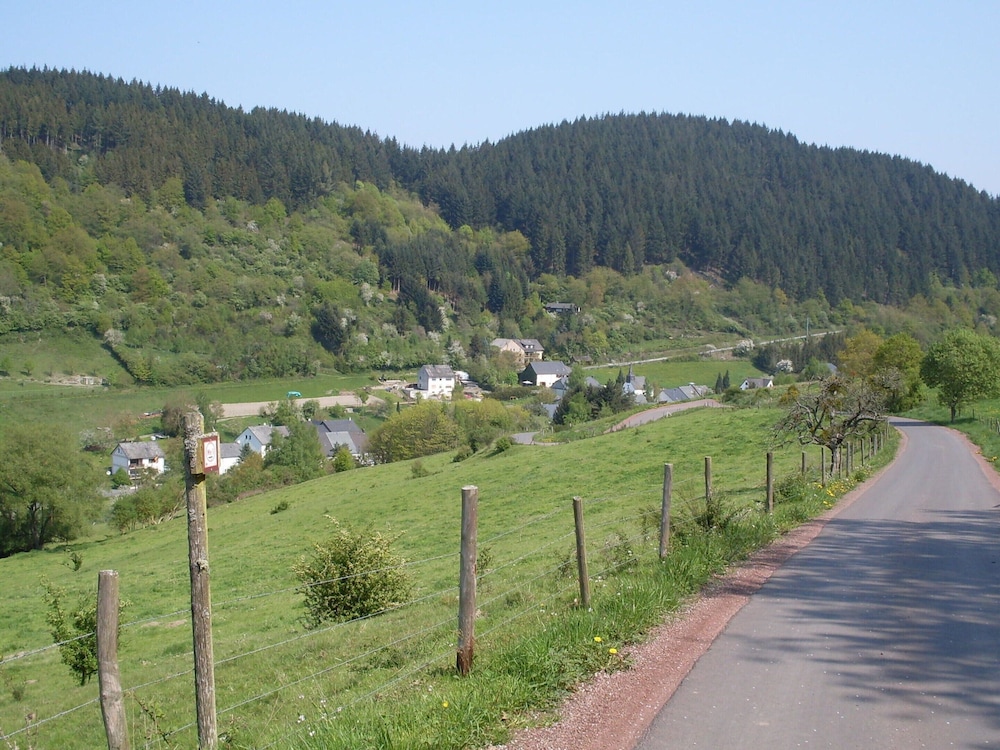 Photo 16