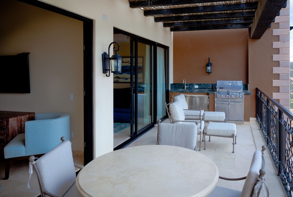 Quivira Los Cabos Condos & Homes - Vacation Rentals