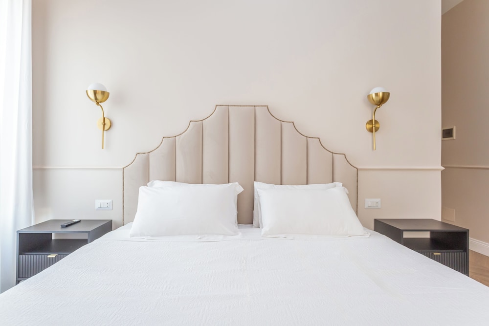 Daplace - La Mongolfiera Rooms in Navona