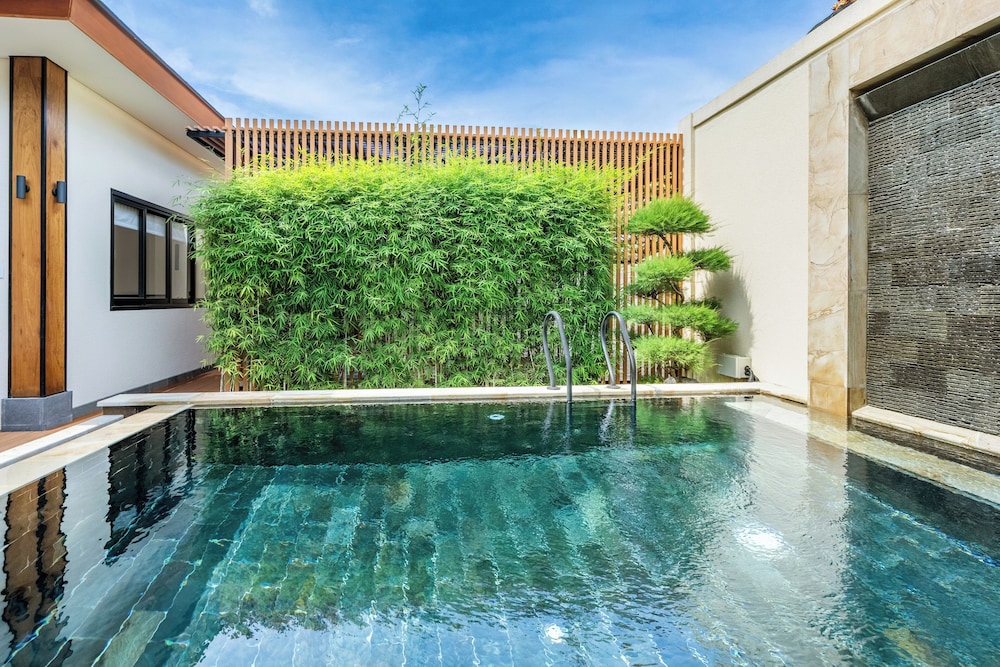Oasis Residences - Serene Sanur Sanctuary, Modern Comfort Meets Nature
