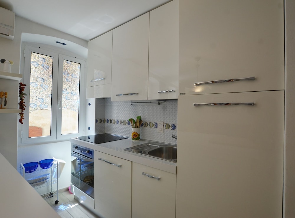 Charming and Tranquil Rovinj Center Apartment