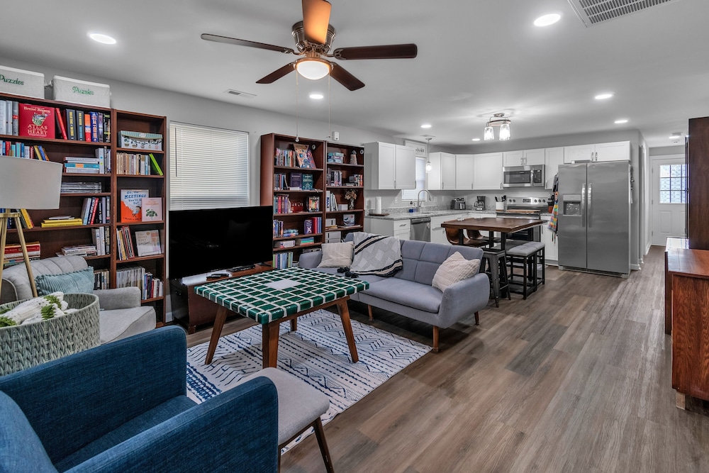 Charming Pet Friendly Concord Retreat 3 Bedroom Home