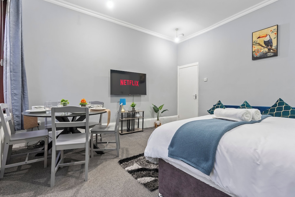 Luxury London Apartment With 3 Bedrooms