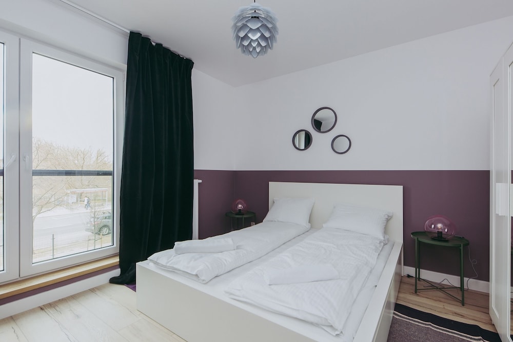 ShortStayPoland Żupnicza - B32 view 3