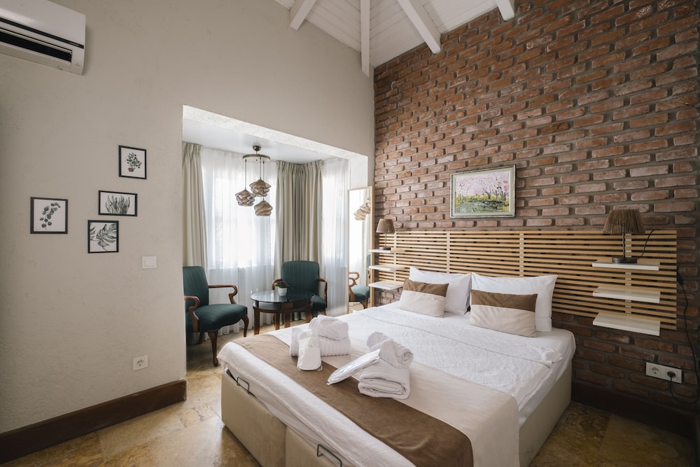 Mono Life Alacati - Image 33