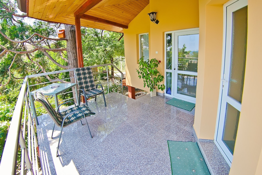 Villa Sequoia