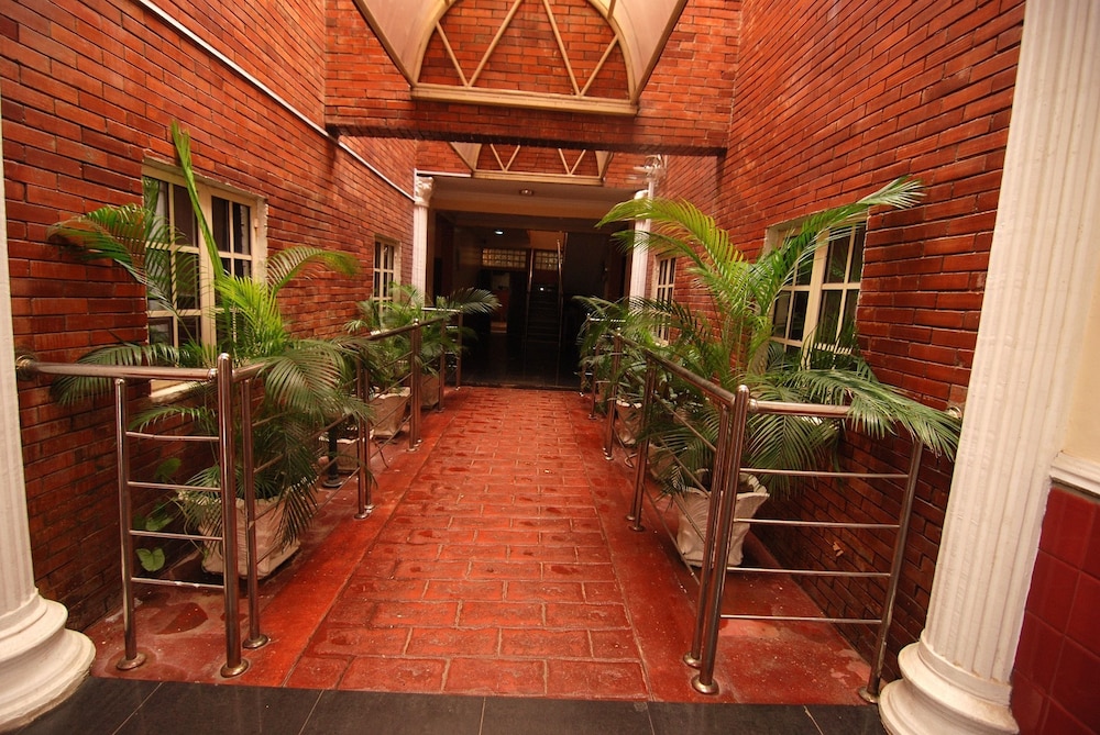Peace Royal Resort