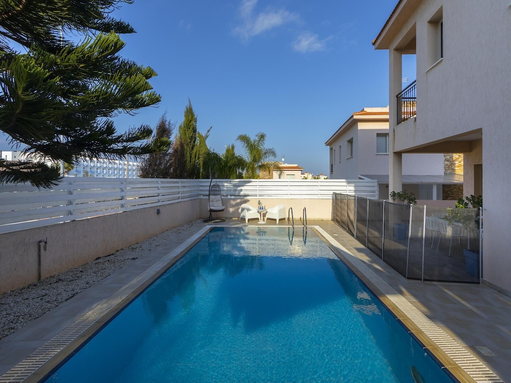 Villa Michelle 2 in Protaras