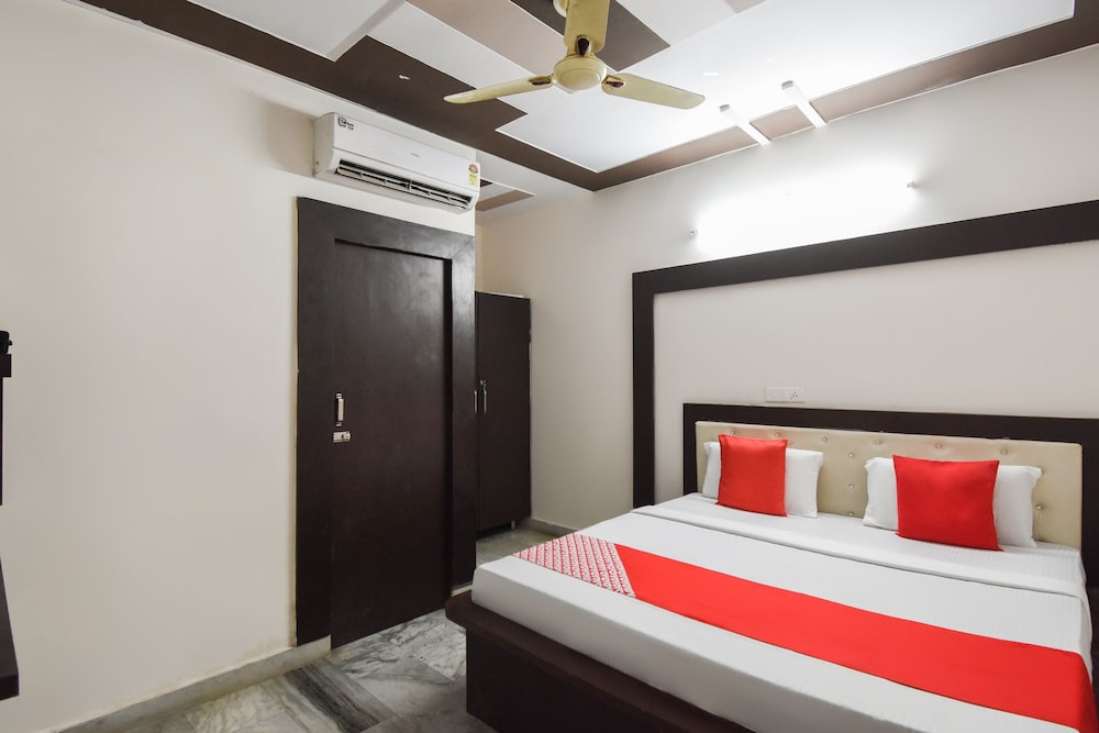 OYO 48899 Hotel V Seven - Property Image 13