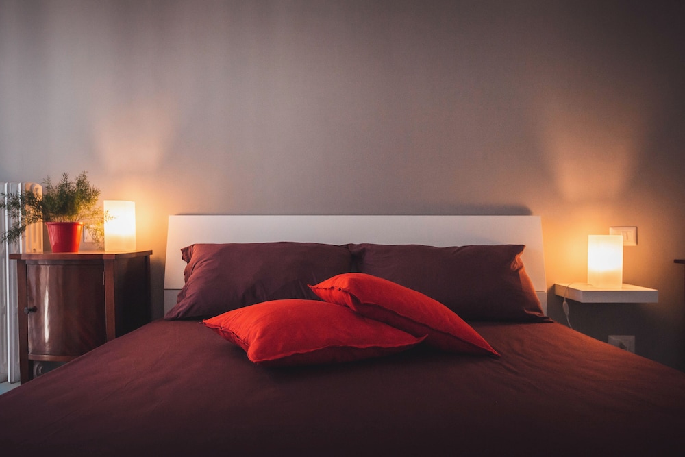 Guest House COLORS