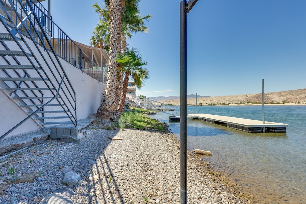 Boat Dock Access: Desert Hideaway in Bullhead City