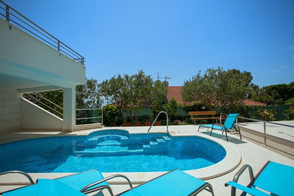 Apartments Relax Brela
